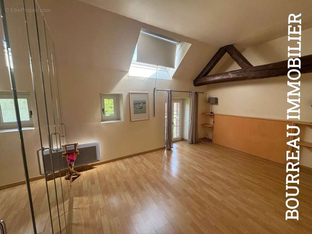 Maison à CHASSY