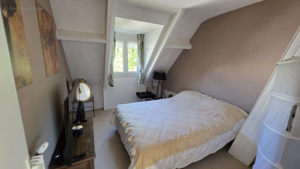 Maison à GRESSY