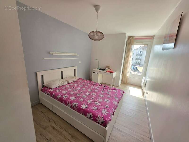 Appartement à vendre 4 pièces RIS ORANGIS (91) - photo 4