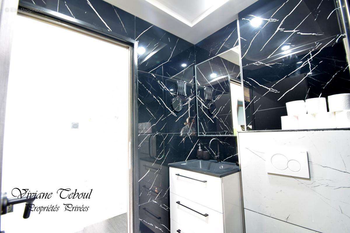 Appartement à LYON-5E