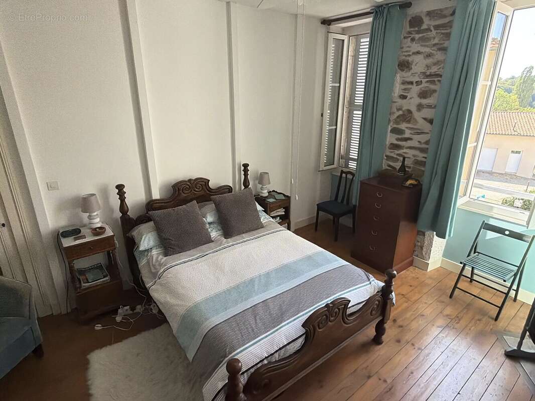 Maison spacieuse de 4 à 5 chambres, cuisine équipée, grands jardins - photo 8