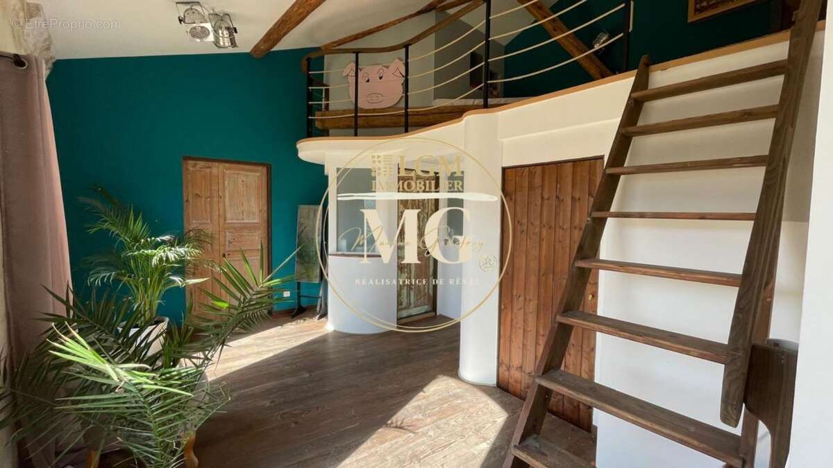 Maison à VALLABREGUES