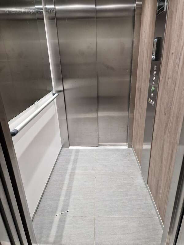 Appartement à MAXEVILLE