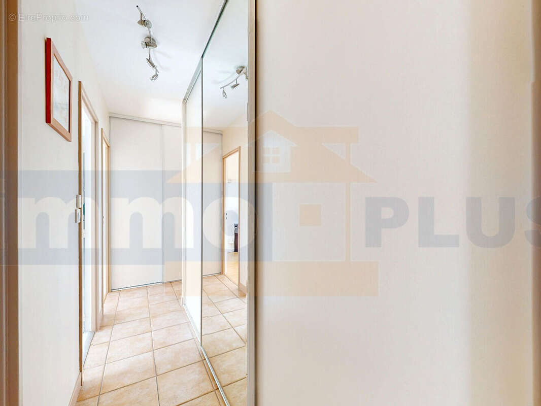 Appartement à BOIS-D'ARCY