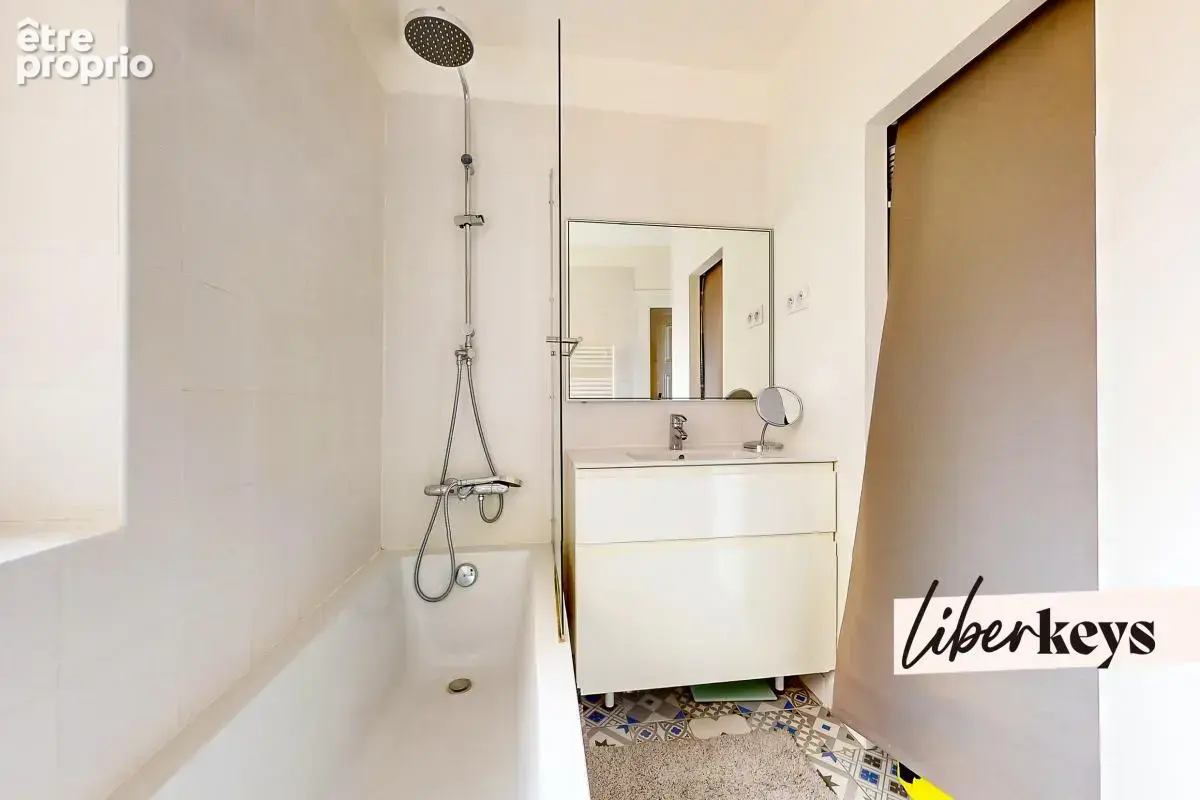 Bel appartement T3 bis de 67 m² - 2 vraies chambres - Haut des Pentes de la Croix-Rousse - photo 10