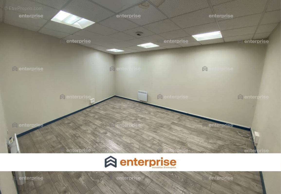 Commerce à SAINT-QUENTIN