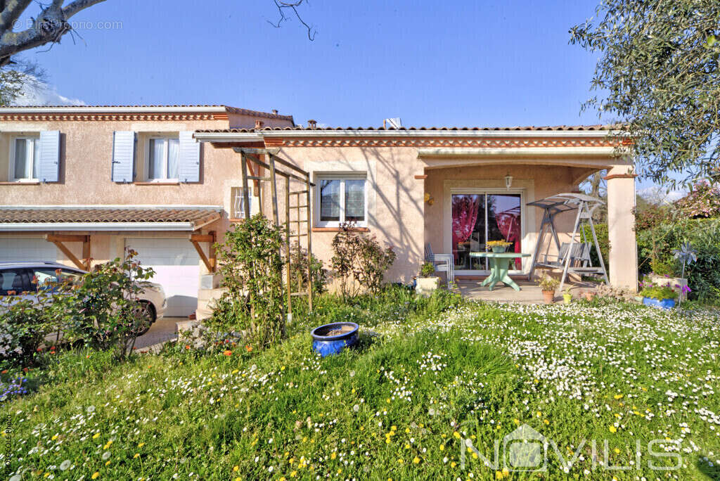 Maison à SAINT-JEAN