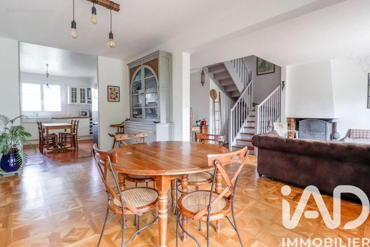 Photo 9 - Maison à MAGNY-LES-HAMEAUX