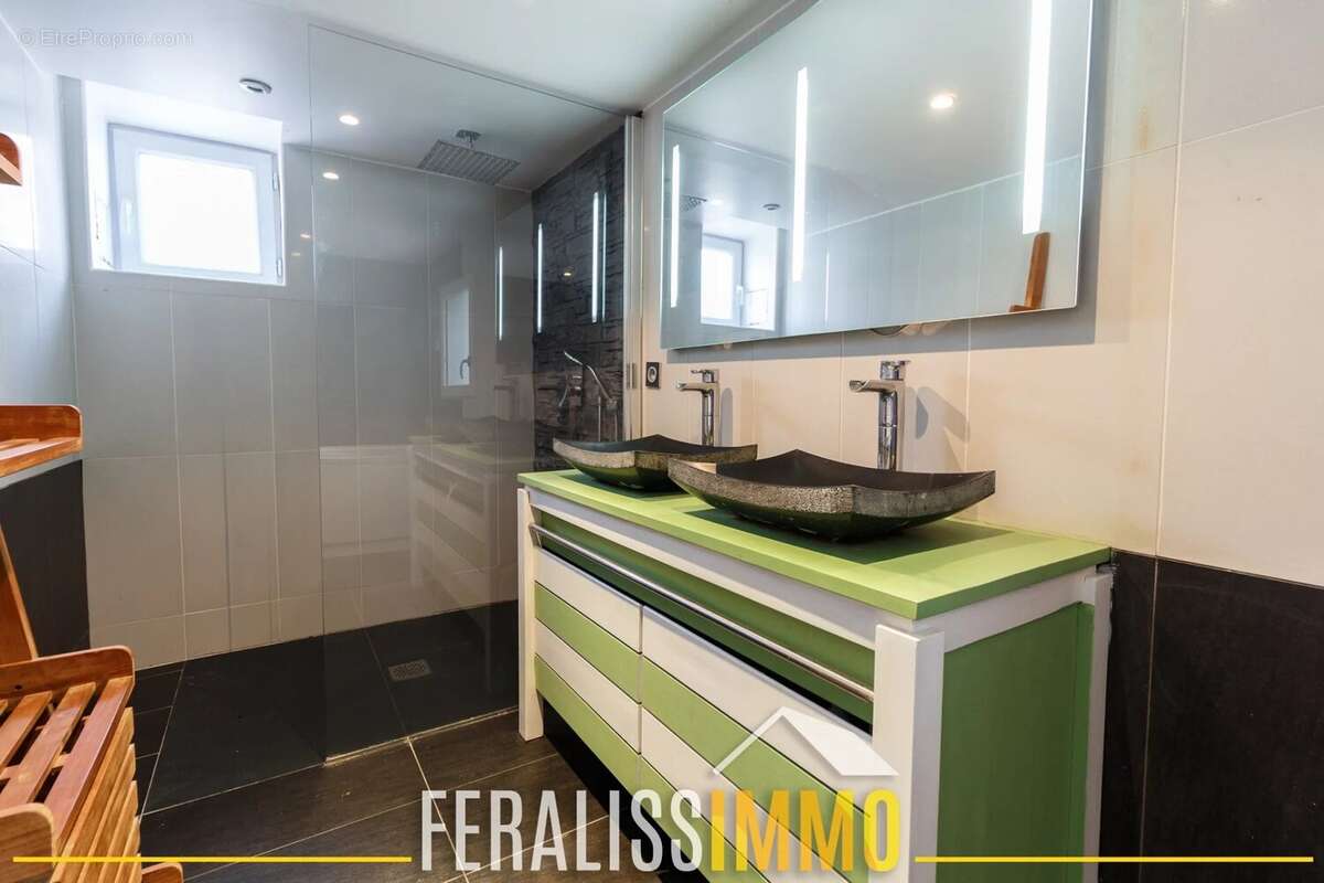 Maison à CONFLANS-SAINTE-HONORINE