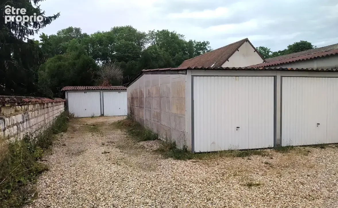 Lot de 8 Garages loués en Extérieur à SENS (89 100) - photo 1