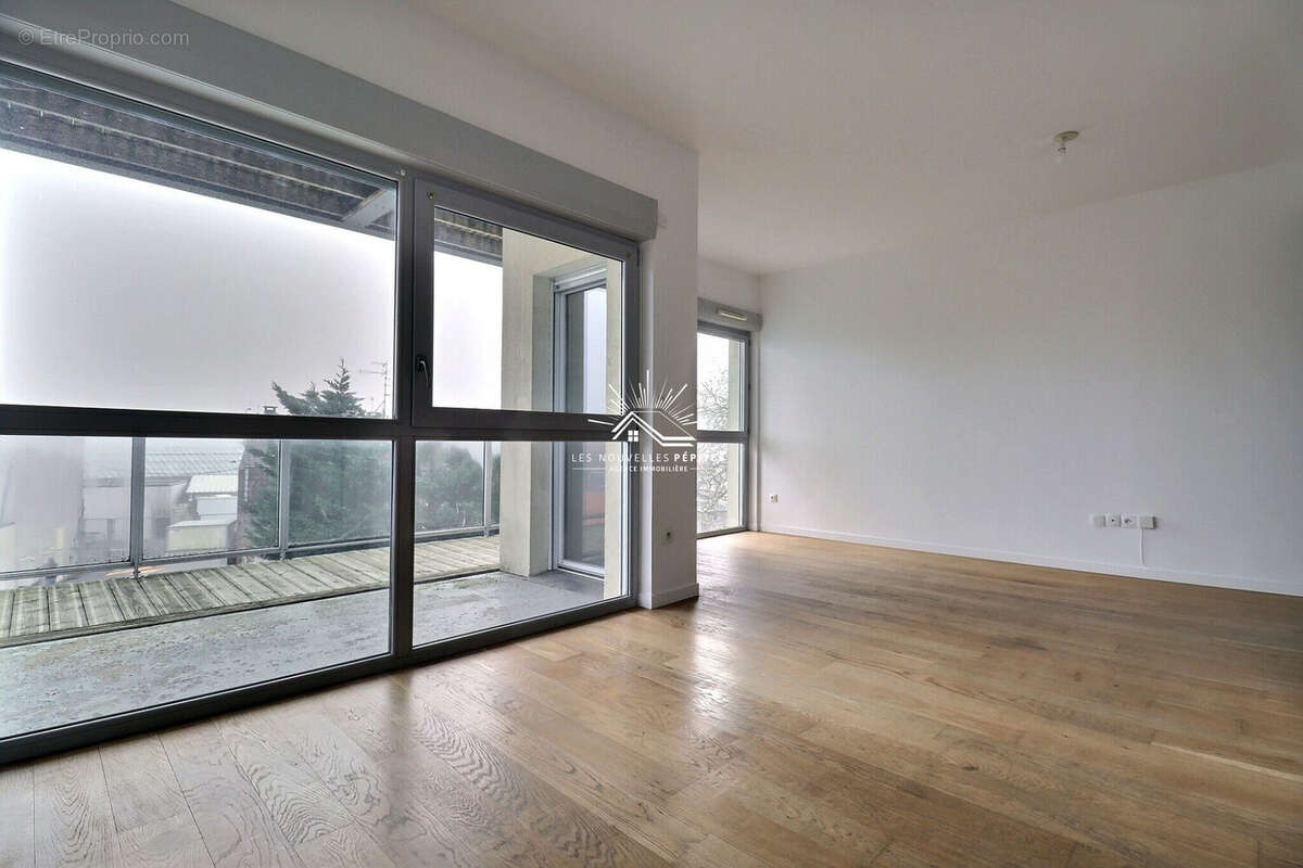 Appartement à CROIX