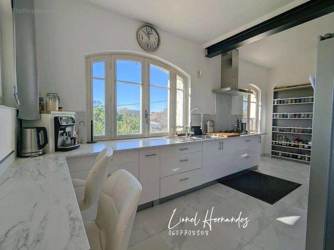 Maison à SAINT-PRIVAT-DES-VIEUX