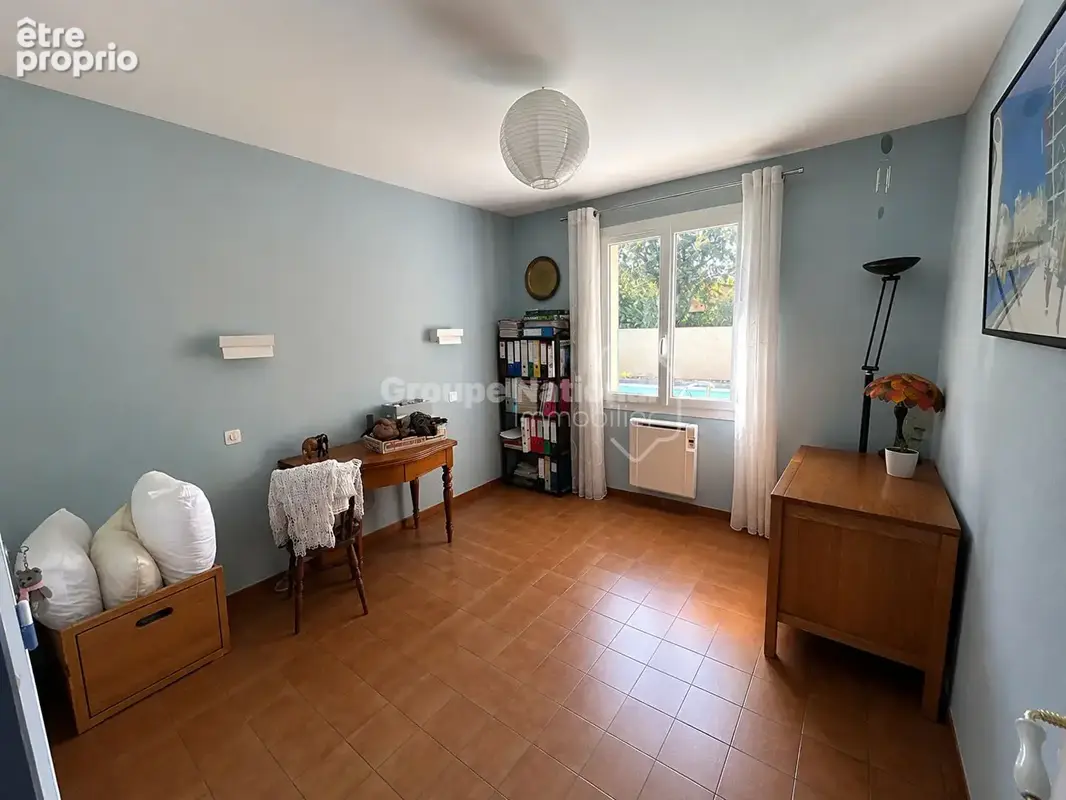 Maison de plain-pied 3 chambres sur parcelle de 640 m² avec piscine et garage - Saint Didier - photo 8