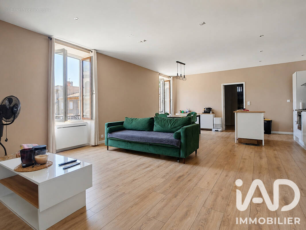Photo 1 - Appartement à TOURNON-SUR-RHONE