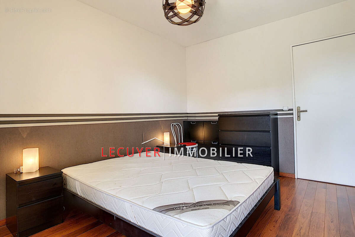 Appartement à VALLAURIS