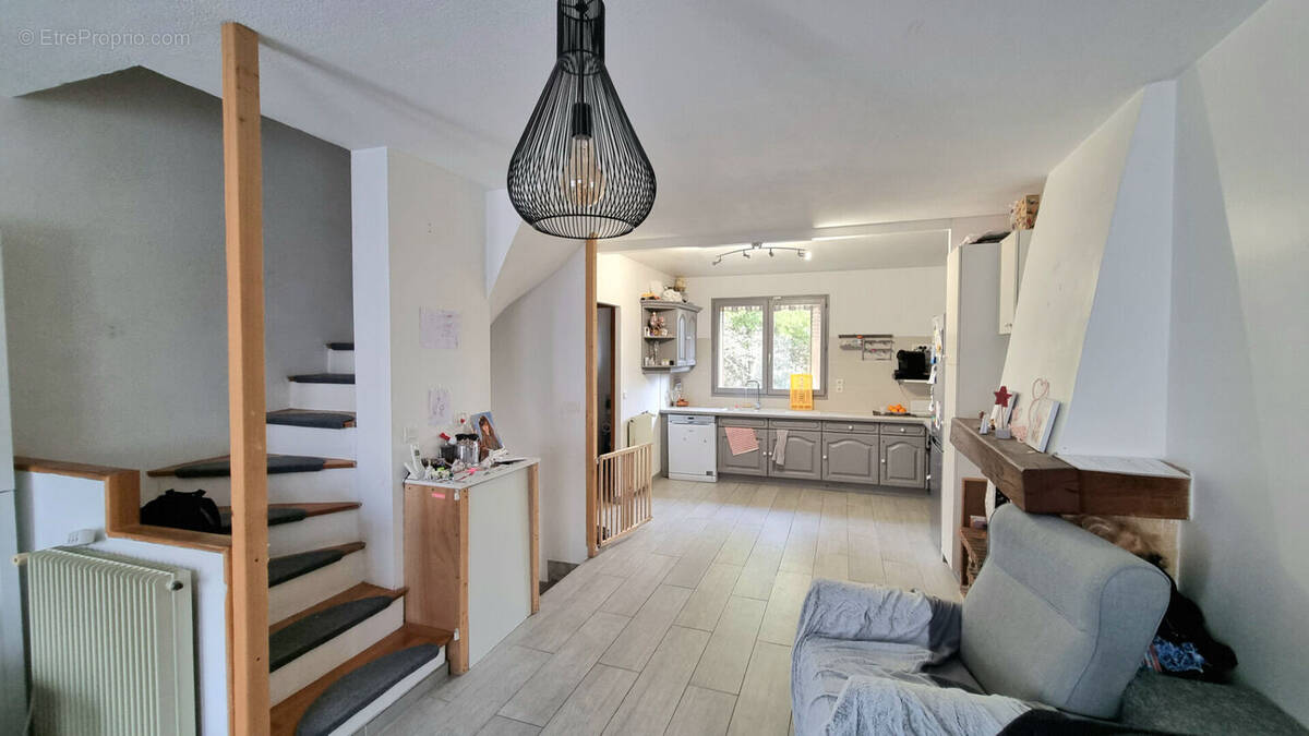 Maison à VILLEMOMBLE