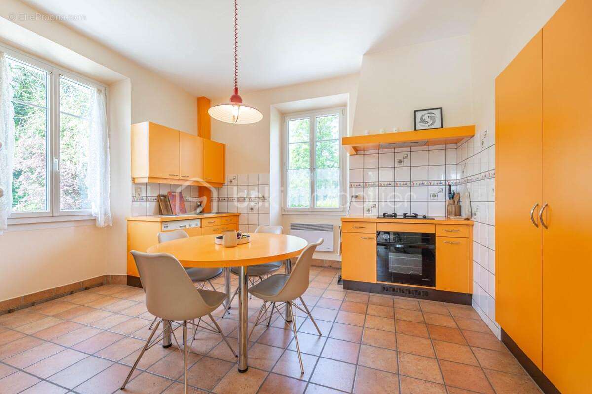 Maison à SAINT-JORIOZ