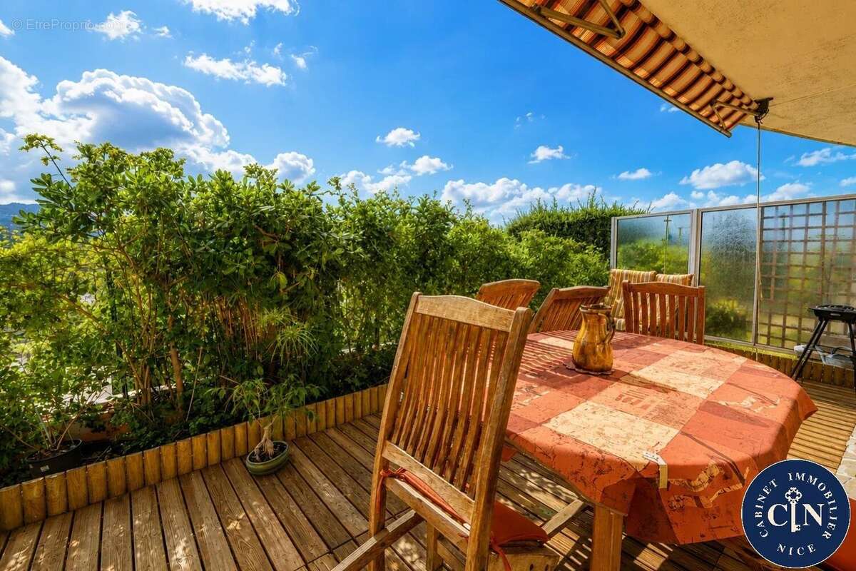Appartement 74 m² à Nice  - photo 7