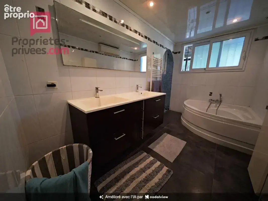 Villa Bagnols En Foret- 5 pièces- Appartement T2 indépendant- PISCINE - photo 6