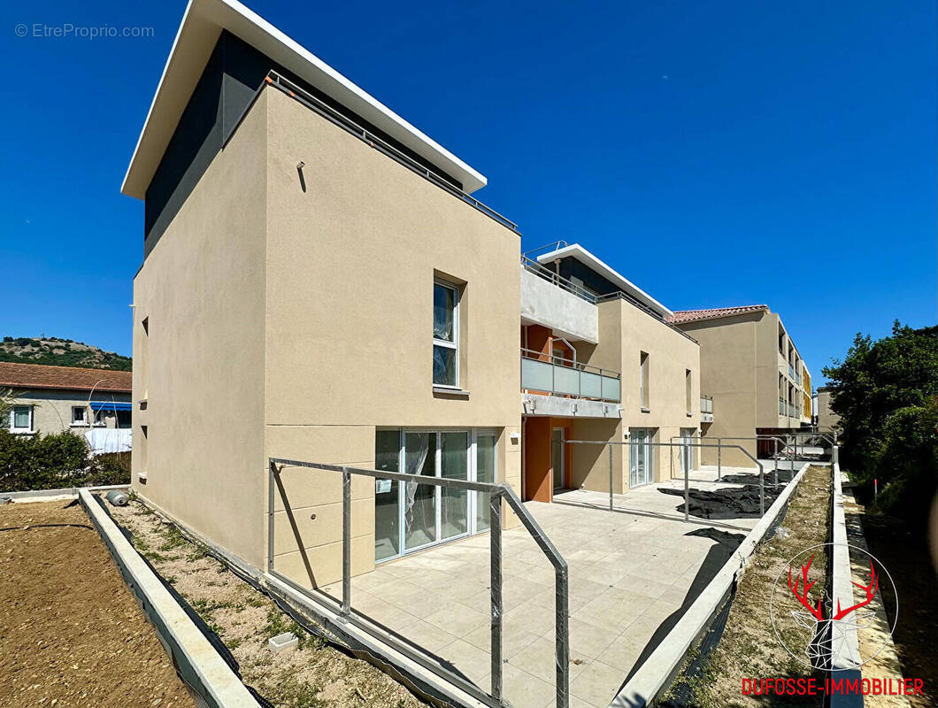 Photo Maison à Six-Fours-Les-Plages au prix de 545 000€