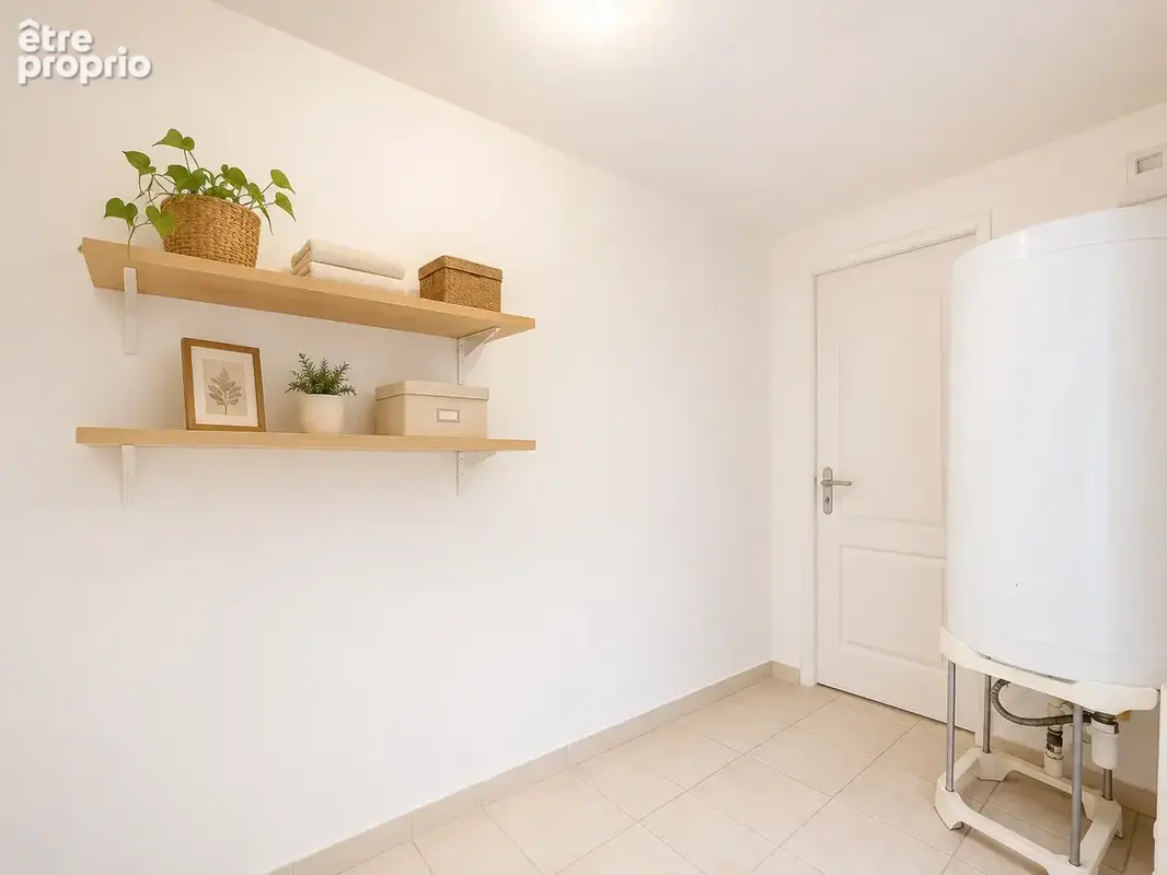 Appartement T3 montée Charlemagne - Vienne - Place de stationnement - photo 11