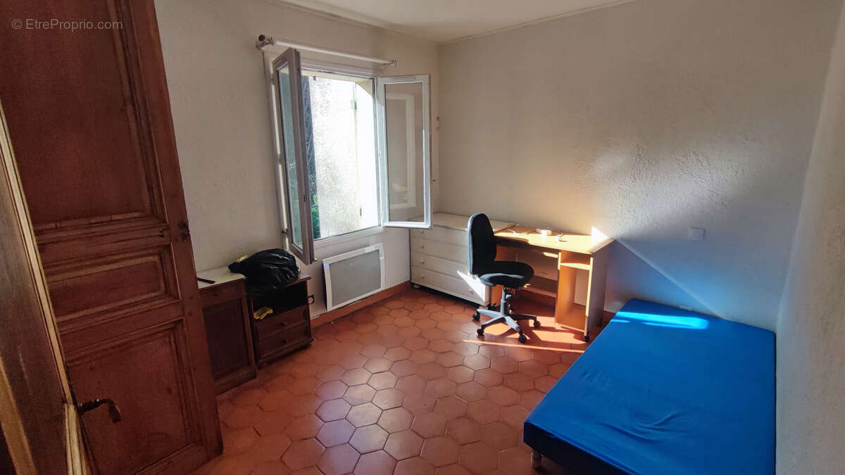 Maison à LE CANNET