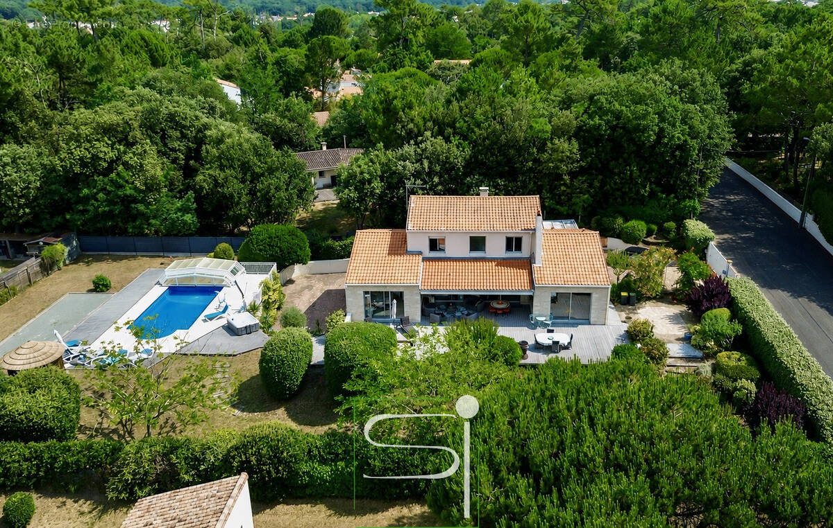 Maison à SAINT-PALAIS-SUR-MER