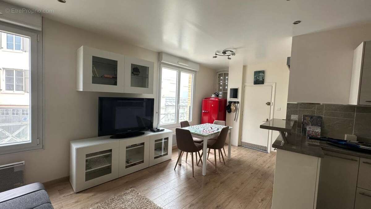Appartement à TROUVILLE-SUR-MER