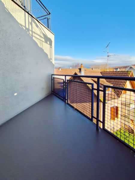 Appartement à VALDOIE