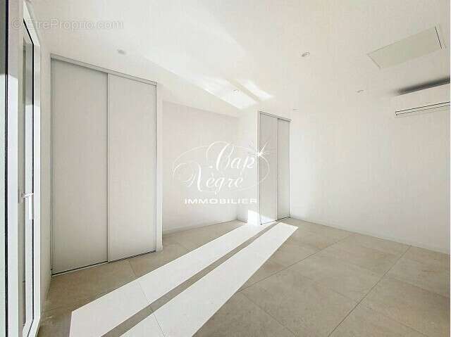 Appartement à GRIMAUD