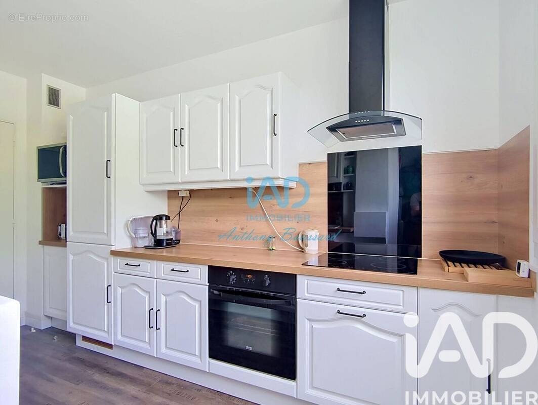 Photo 1 - Appartement à SAINTE-GENEVIEVE-DES-BOIS