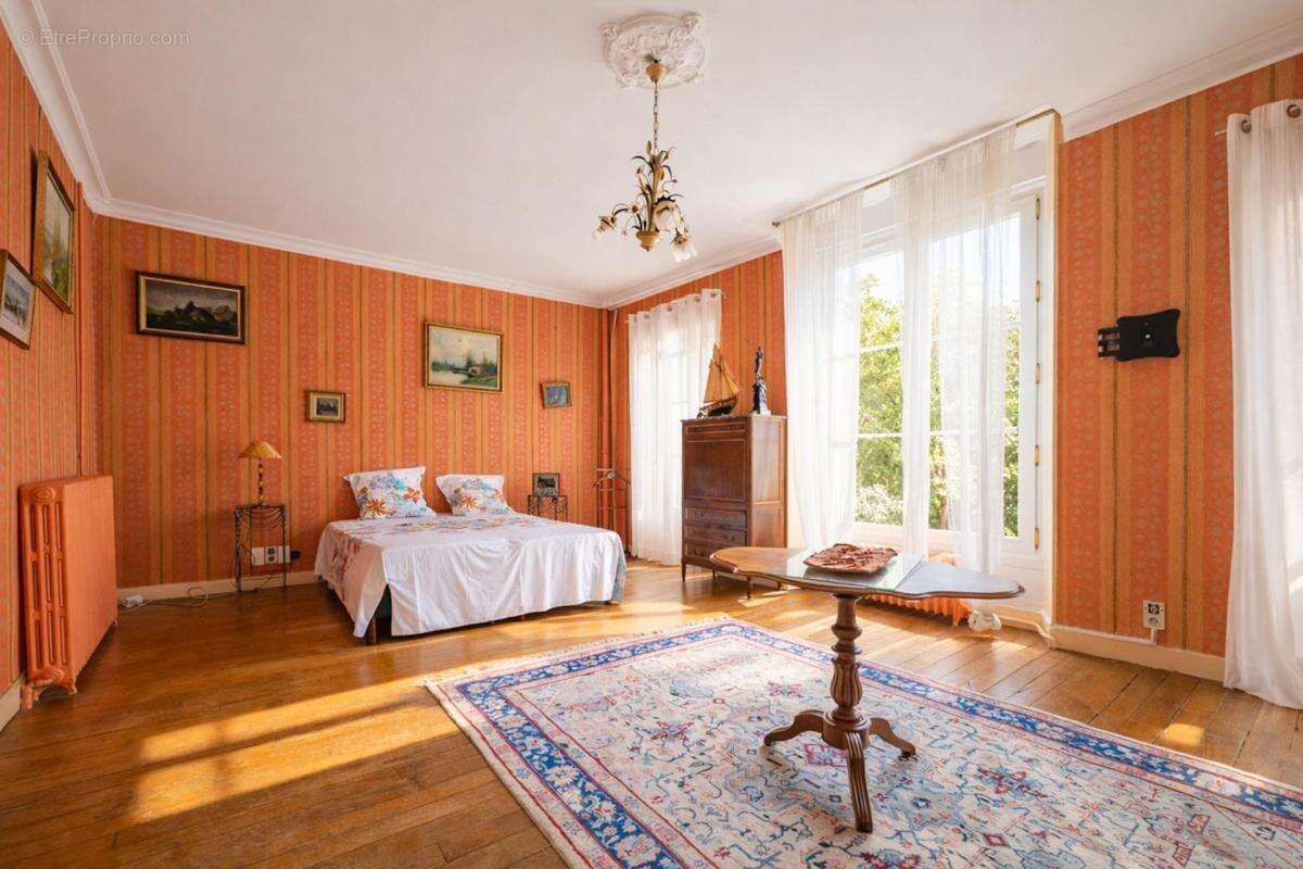 Maison à BEAUMONT-SUR-SARTHE