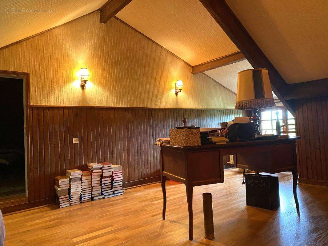 Maison à MOUSSEAUX-SUR-SEINE