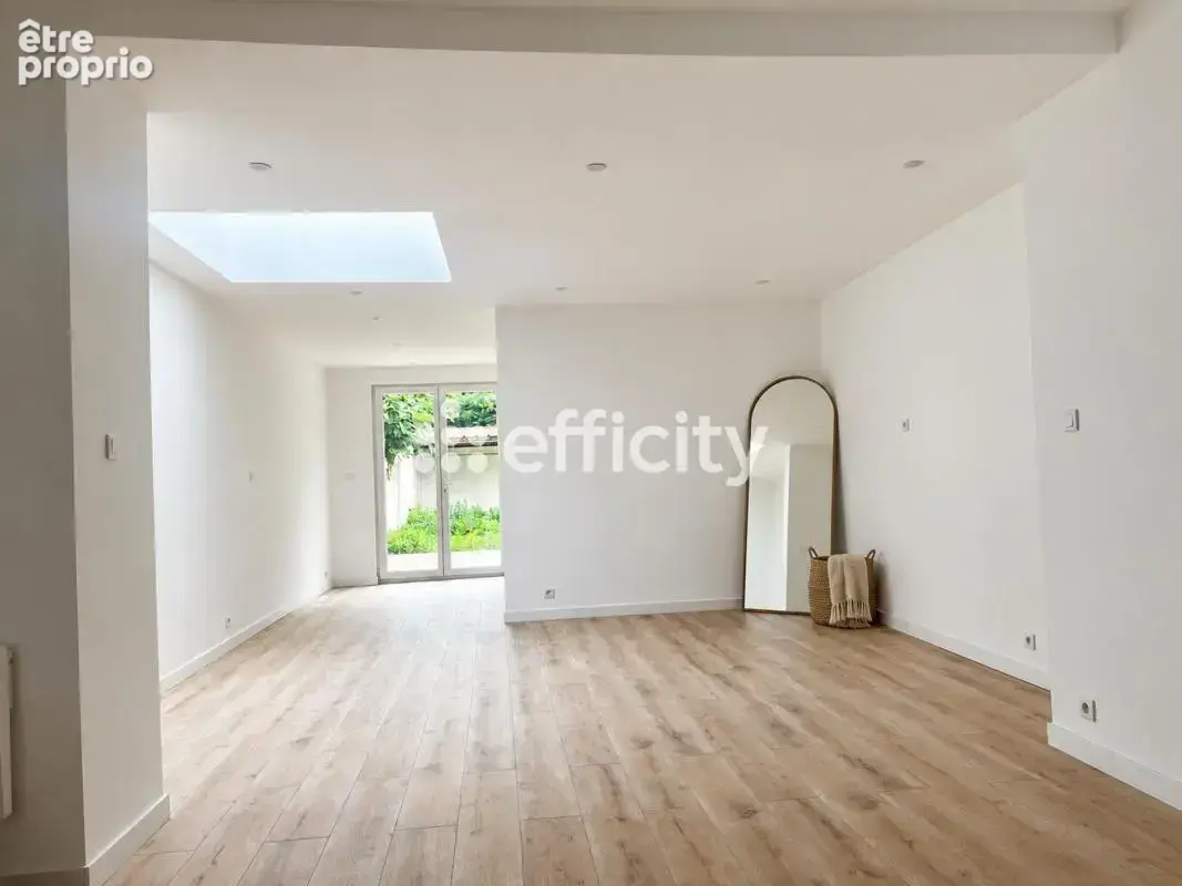 Maison 4 pièces 92 m² à vendre à La Madeleine (59110) - photo 8