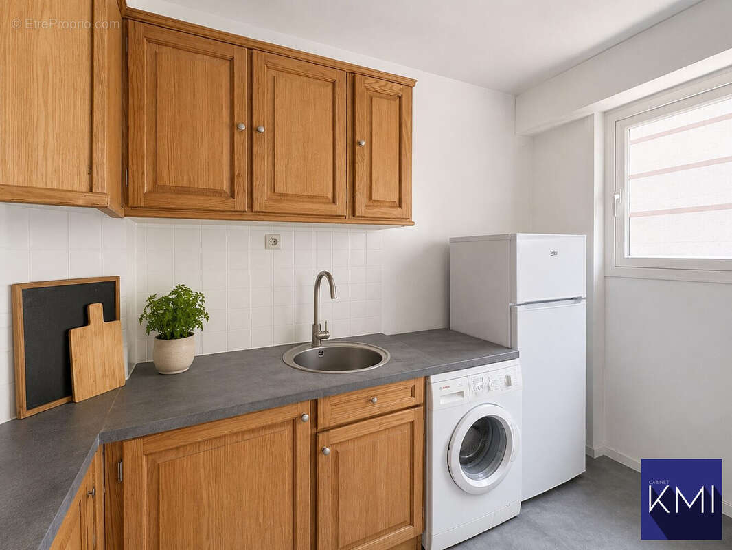Appartement à PARIS-20E