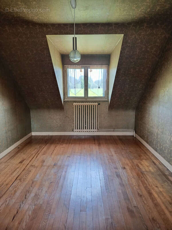 Maison à SAINT-GEORGES-DES-GROSEILLERS