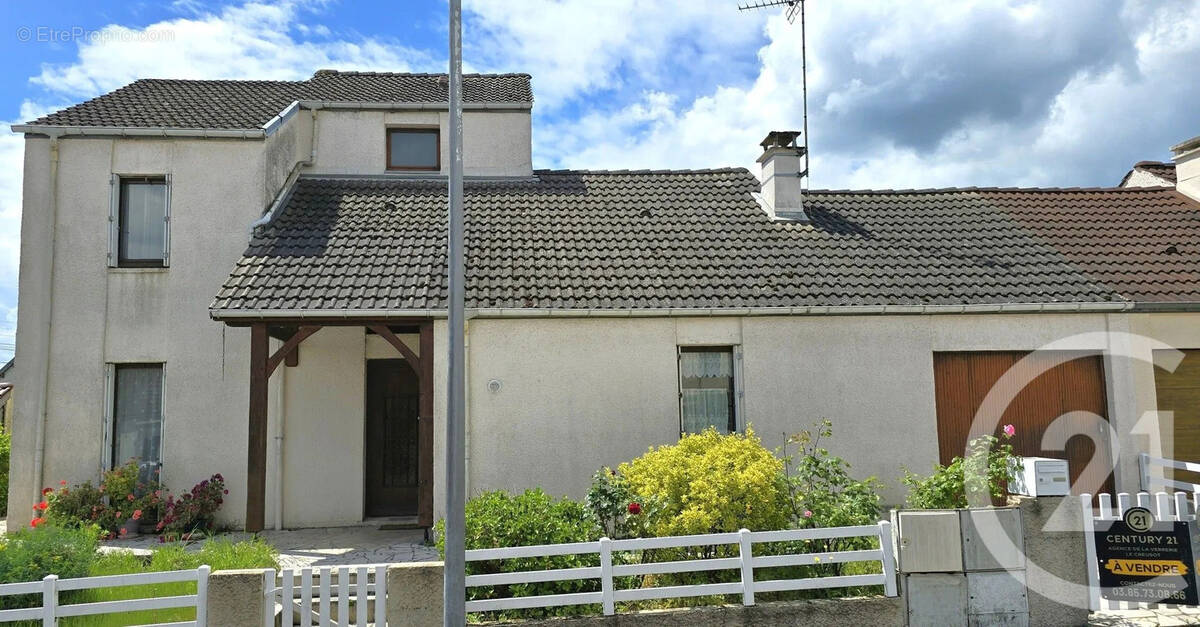 Maison à SANCE