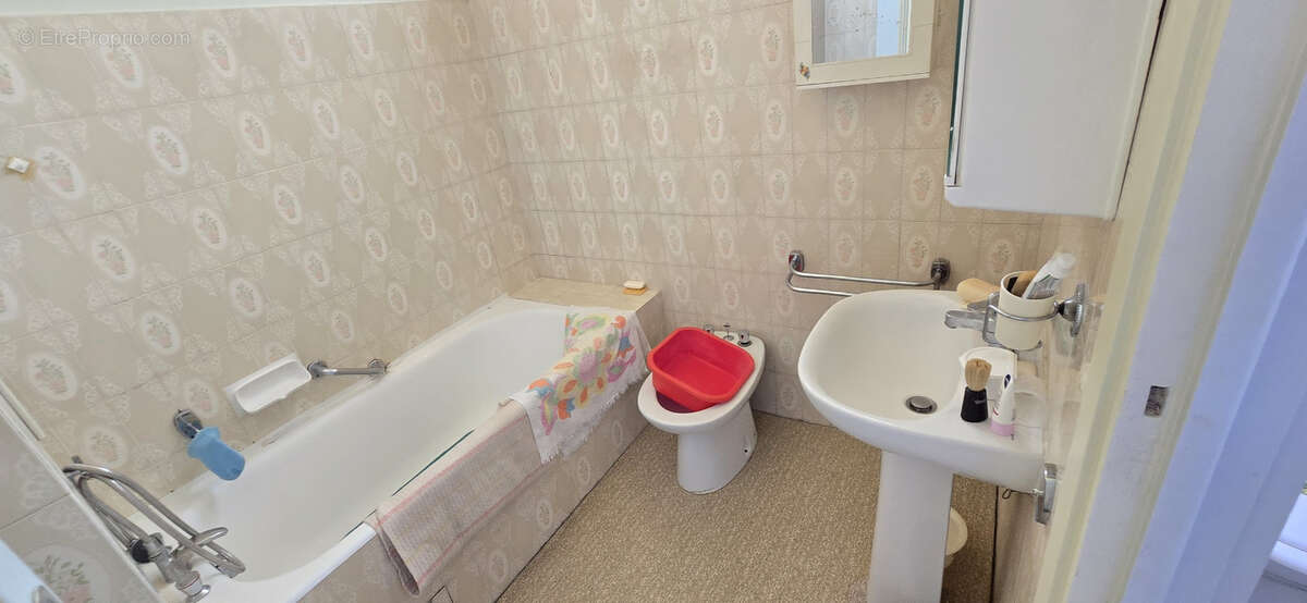 T3 de 78 m2 avec terrasse de 25 m2 - photo 11