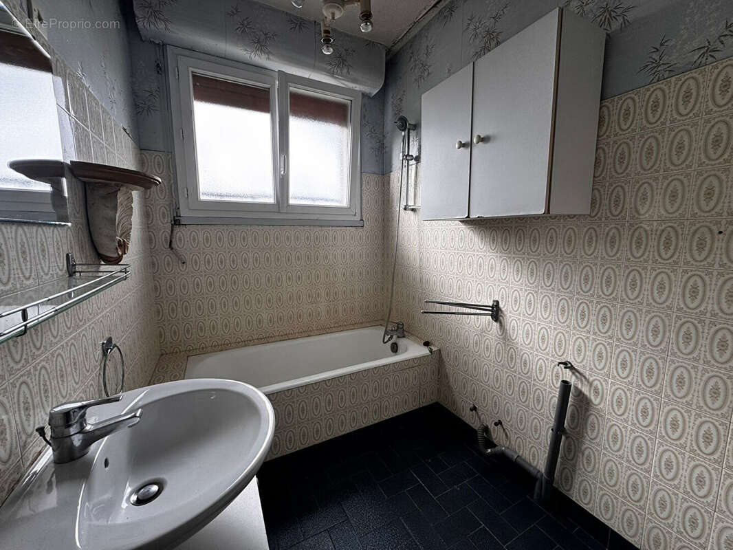 Maison à SAINTE-PAZANNE