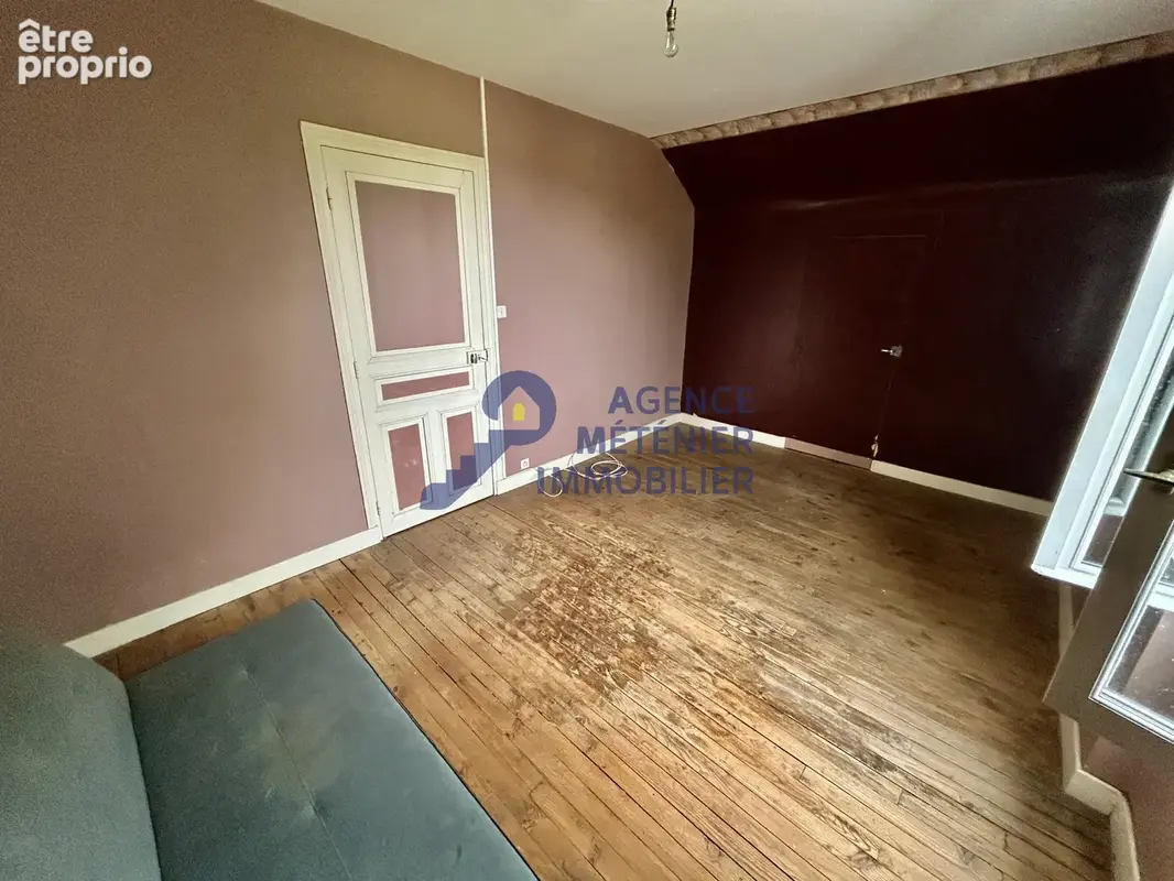 Maison avec 3 chambres, sous-sol, garage et beaux volumes à aménager - photo 21
