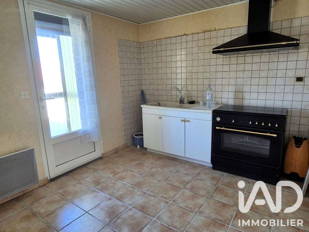 Maison 96 m² à Aiguefonde  - photo 7
