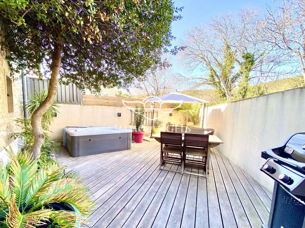 Maison à LES MATELLES