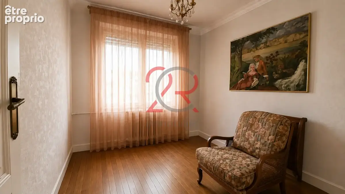 Maison 4 chambres avec garage et extérieur - photo 4