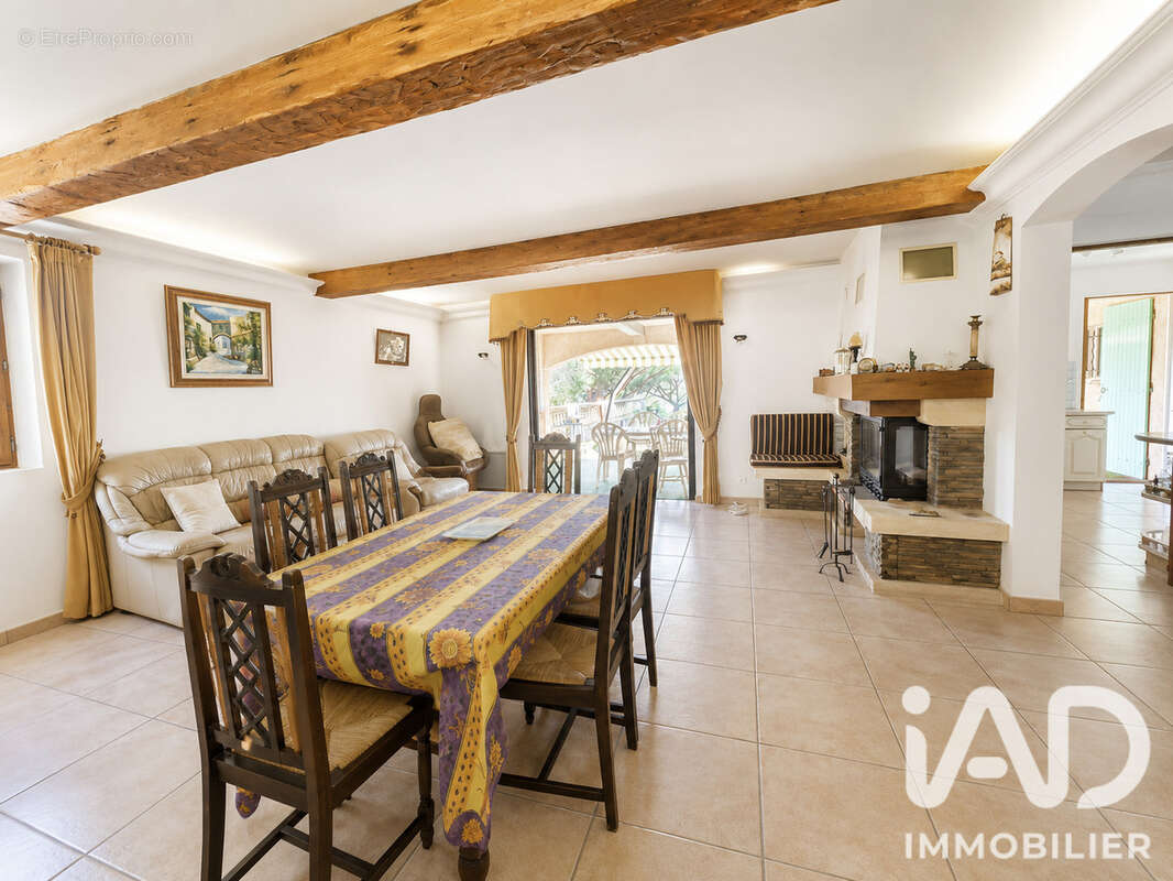 Maison 138 m² à Sainte-Maxime  - photo 5