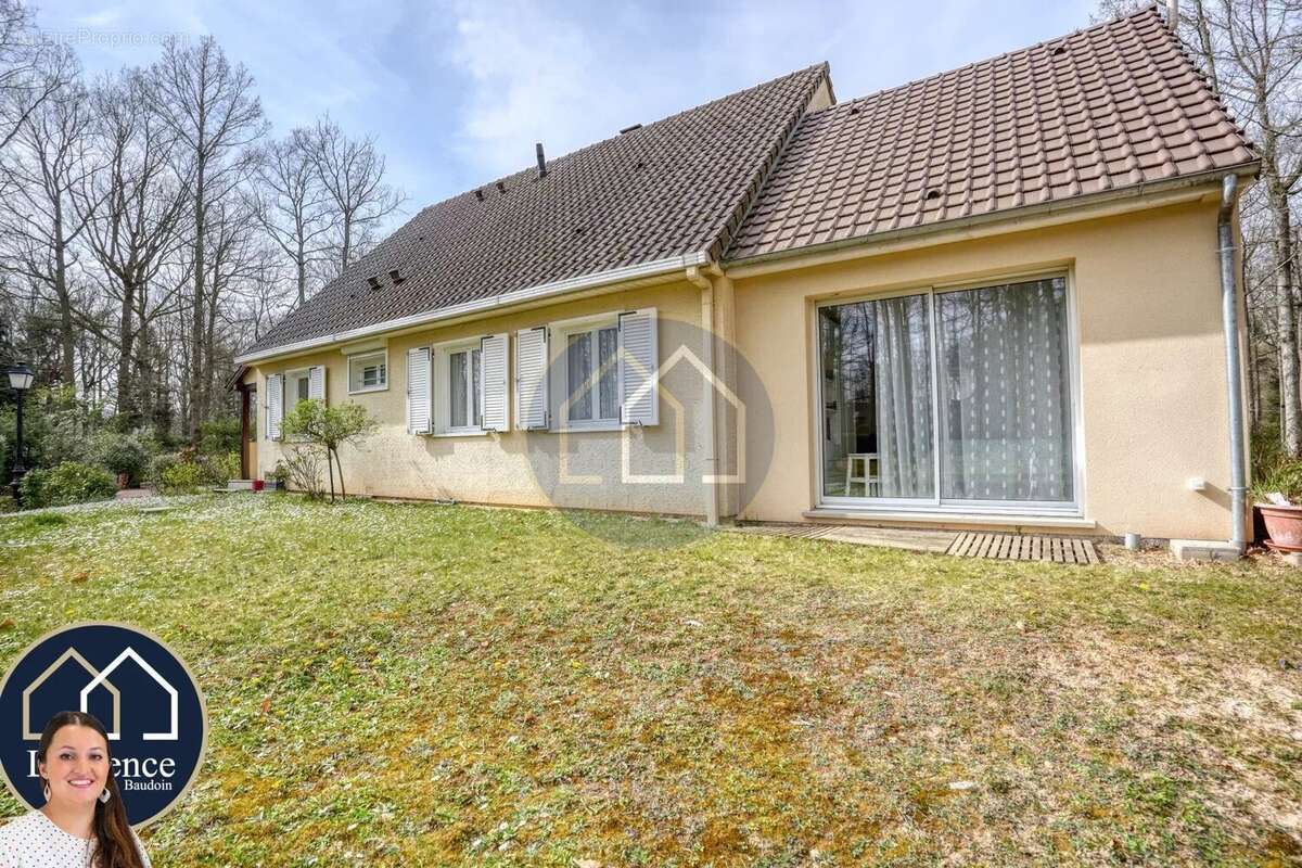 Maison à NOGENT-LE-ROI