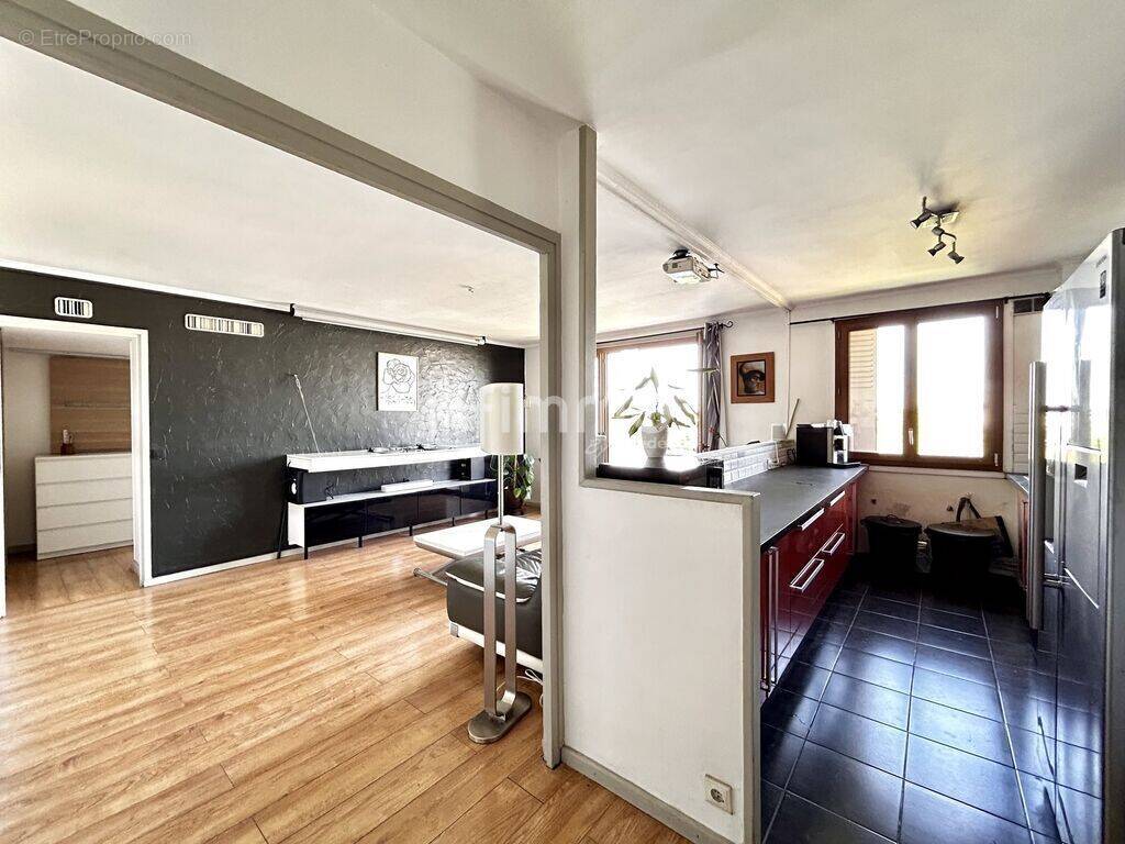 Appartement à CHAMPIGNY-SUR-MARNE