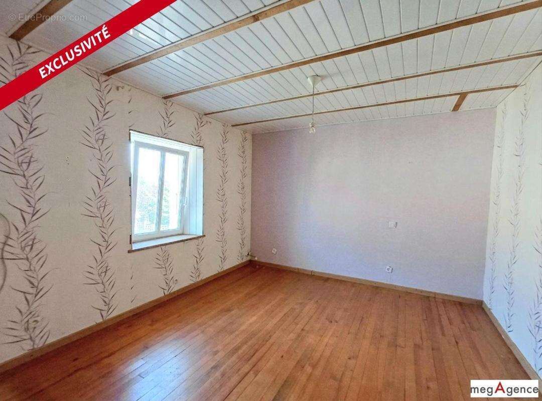 maison 4 pièces 80 m² au calme - photo 5