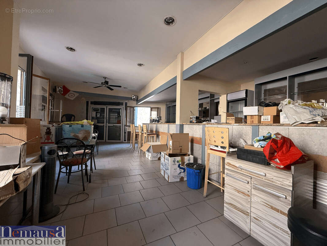 NIMES - Immeuble 280m2 - photo 8