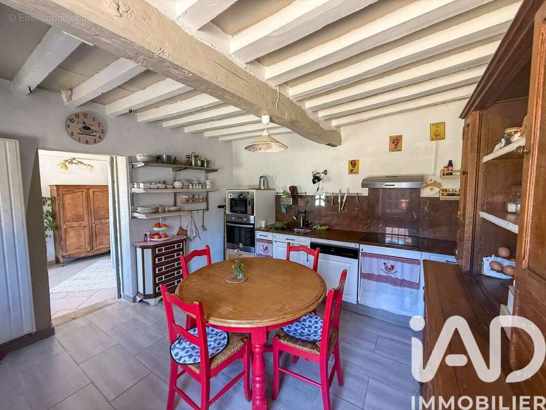 Maison 211 m² à Courcelles-Sur-Seine  - photo 5