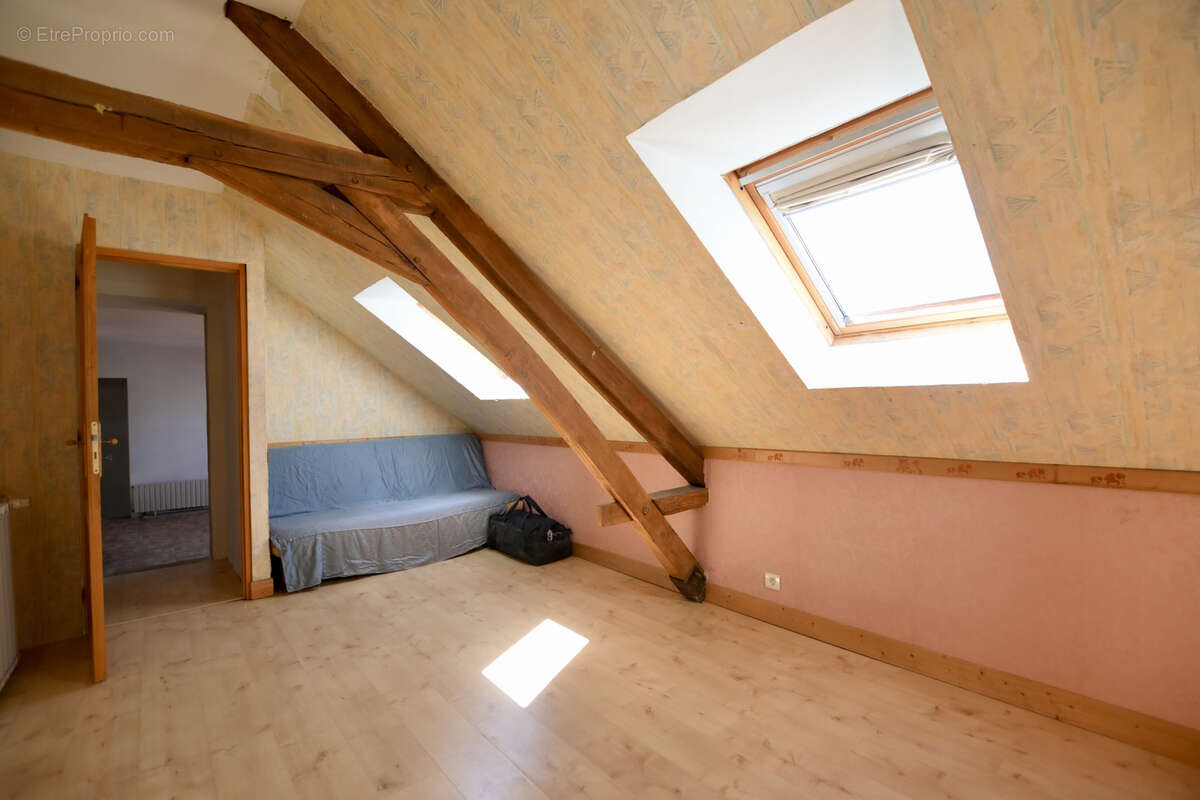 Maison à SAINT-GERMAIN-DES-CHAMPS